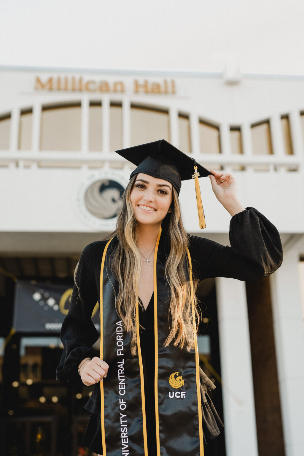 local ucf orlando graduation grad photographer photographers photography packages university of central florida photo