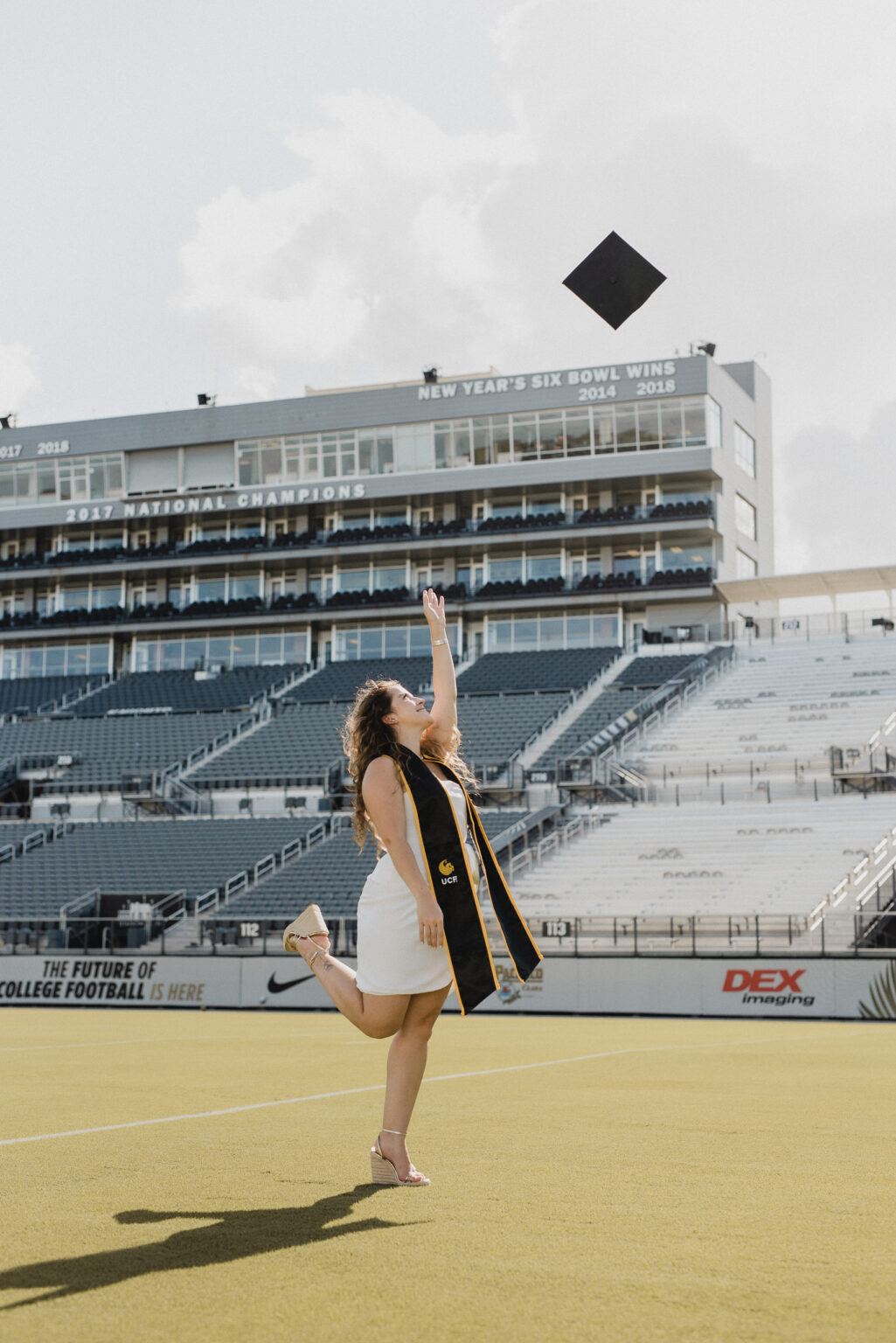 local ucf orlando graduation grad photographer photographers photography packages university of central florida photo