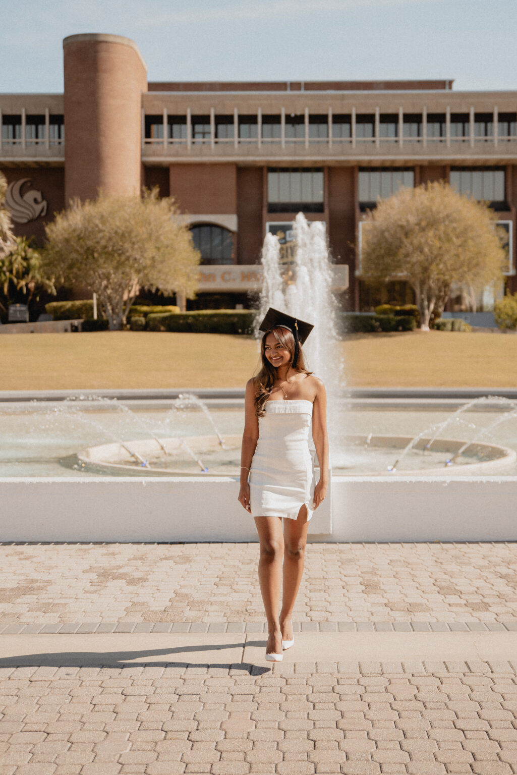 best top ucf orlando florida university of central florida graduation grad photographer local photography packages photographers