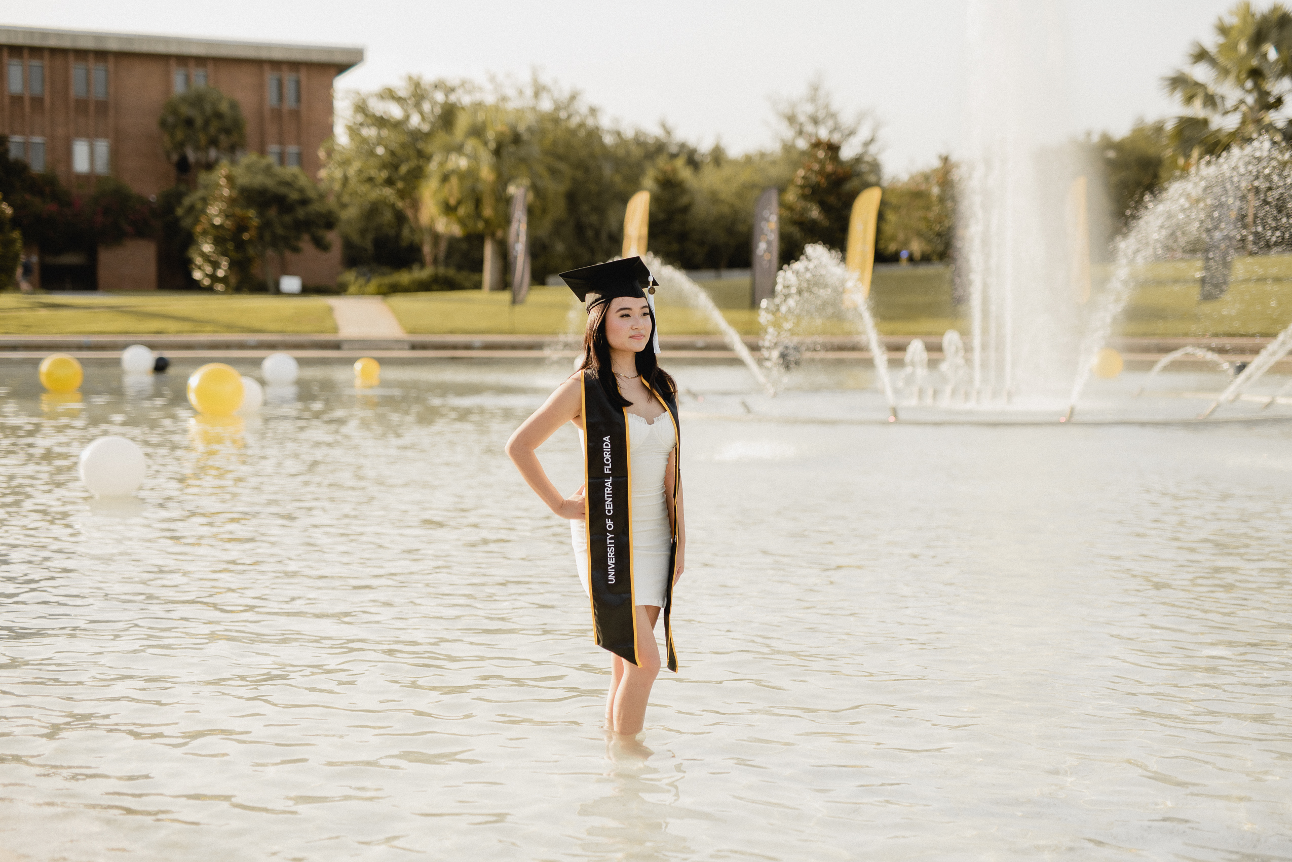 local ucf orlando graduation photographer photography packages grad university of central florida