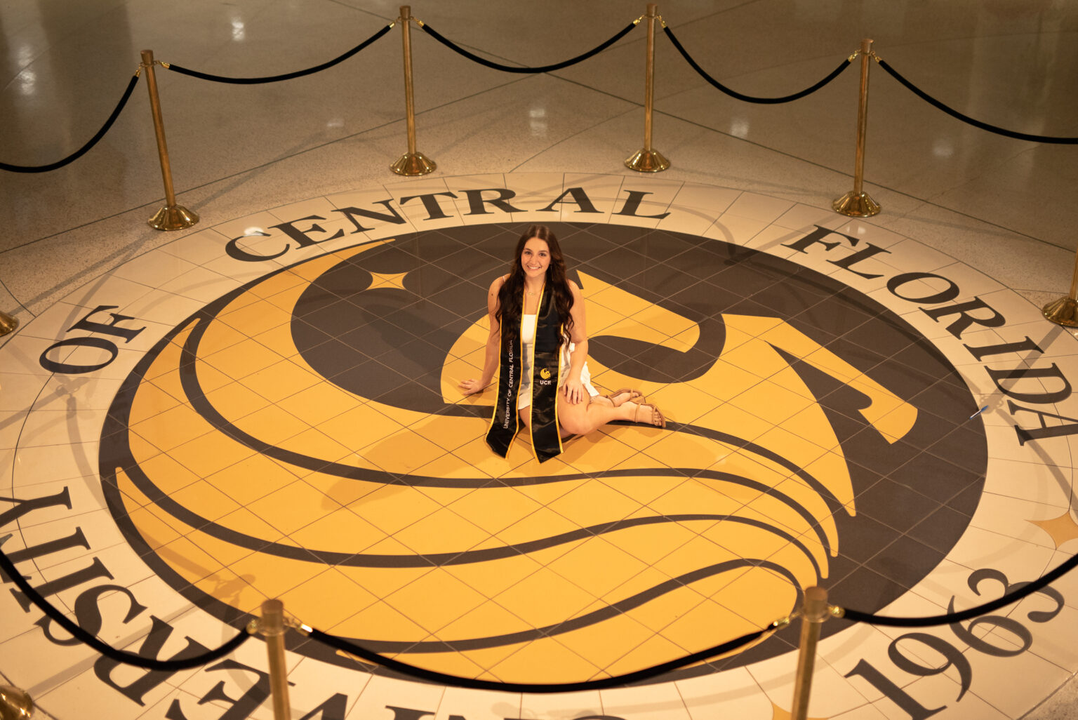 local ucf orlando graduation grad photographer photographers photography packages university of central florida photo