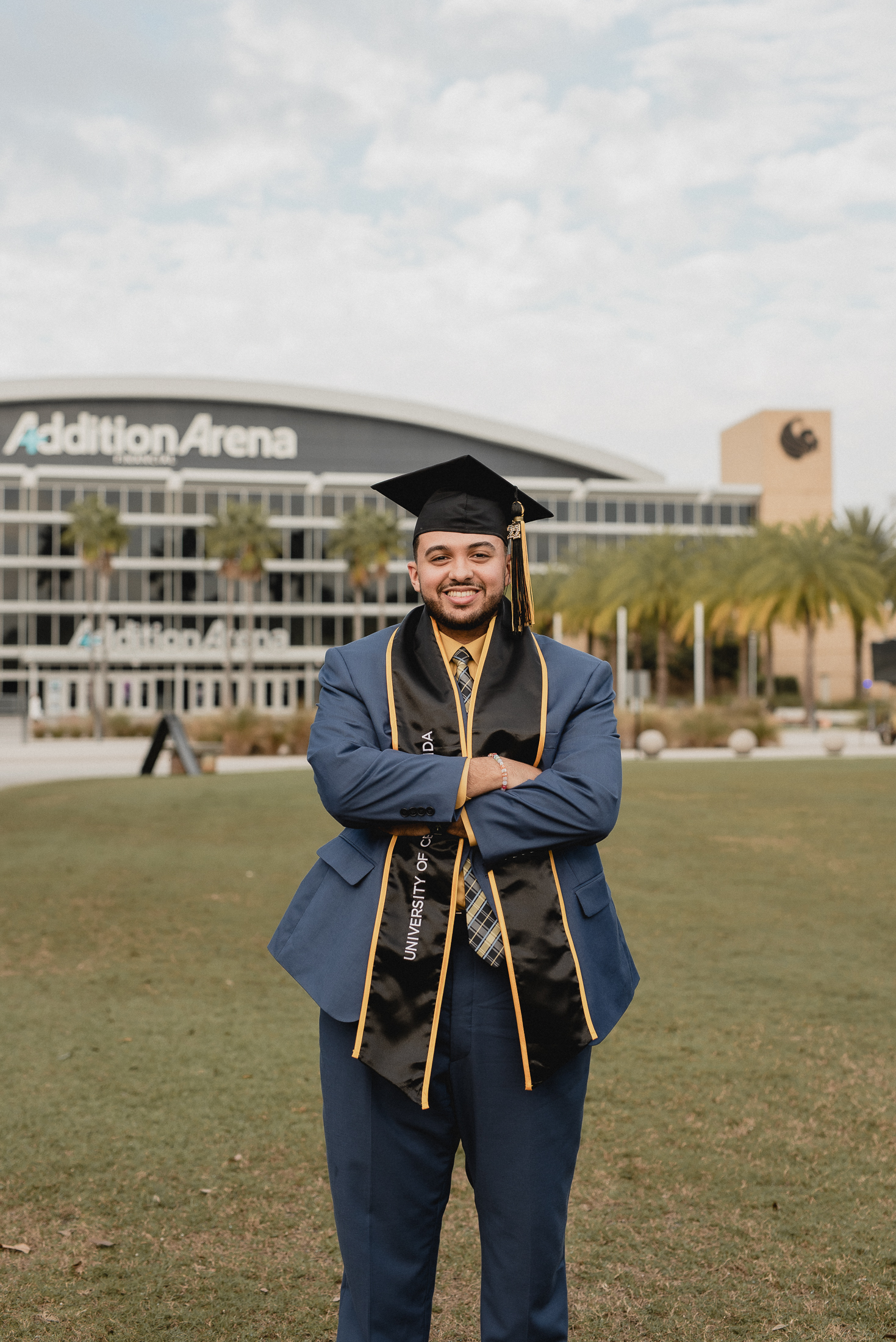 local ucf orlando graduation photographer photography packages grad university of central florida photography