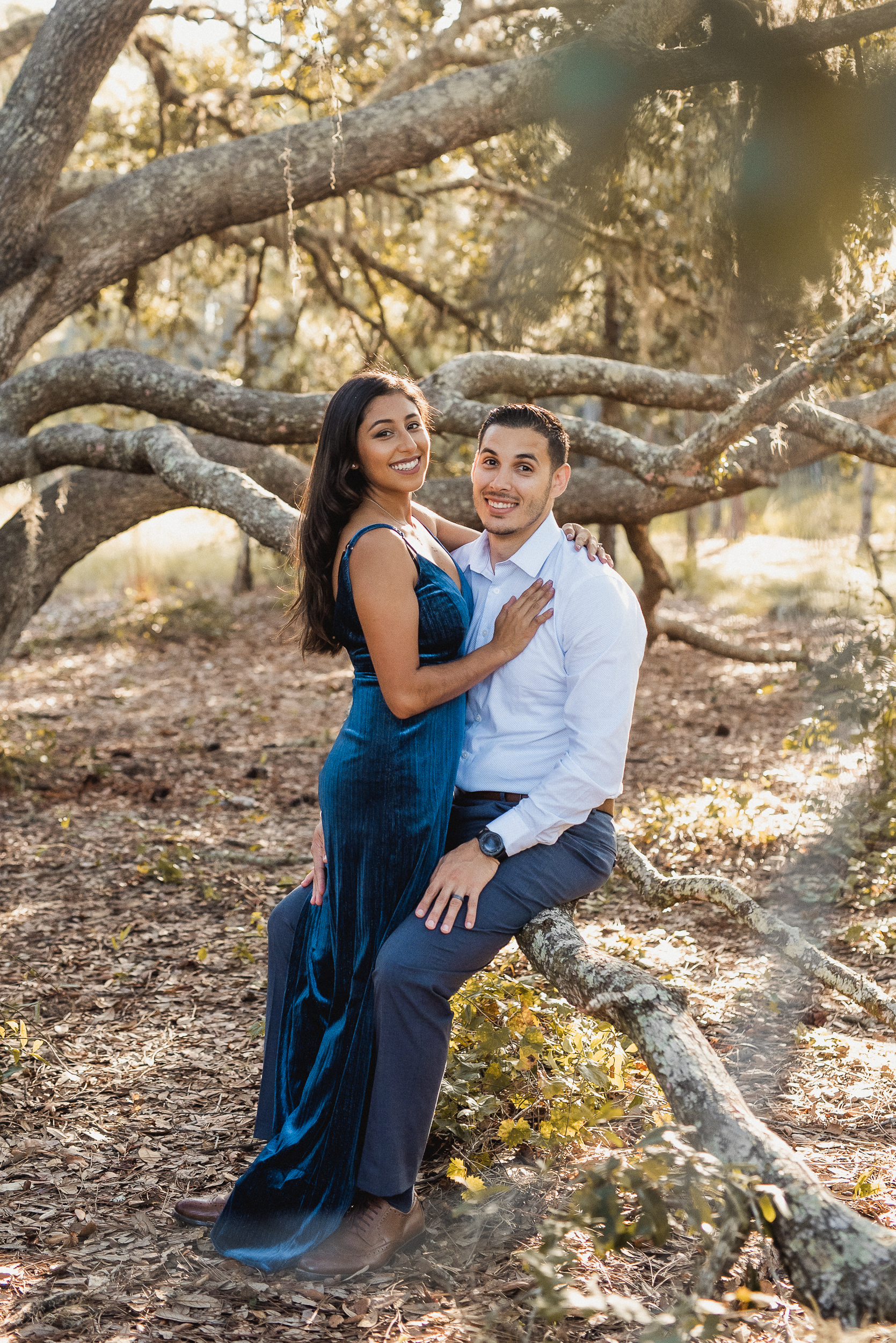 Lake Louisa State Park Couples Photoshoot- Best Engagement Spots in Orlando Florida