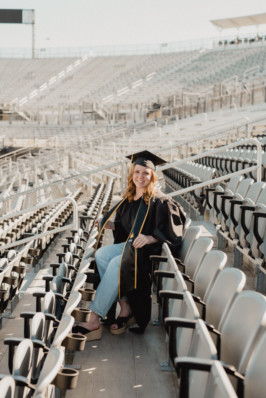 local ucf orlando graduation photographer photography packages grad university of central florida photography