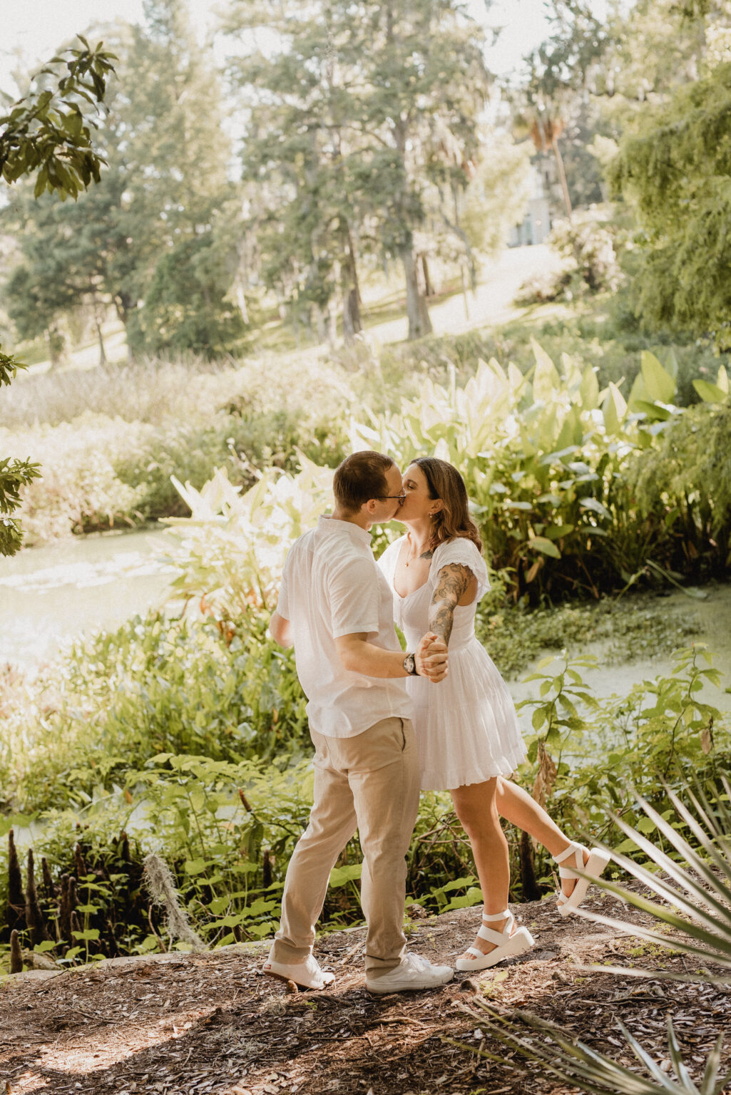 Orlando Engagement session, Elopement and Professional local wedding photographer photography weddings photographers near me winter park maitland altamonte springs winter garden winter springs photo packages