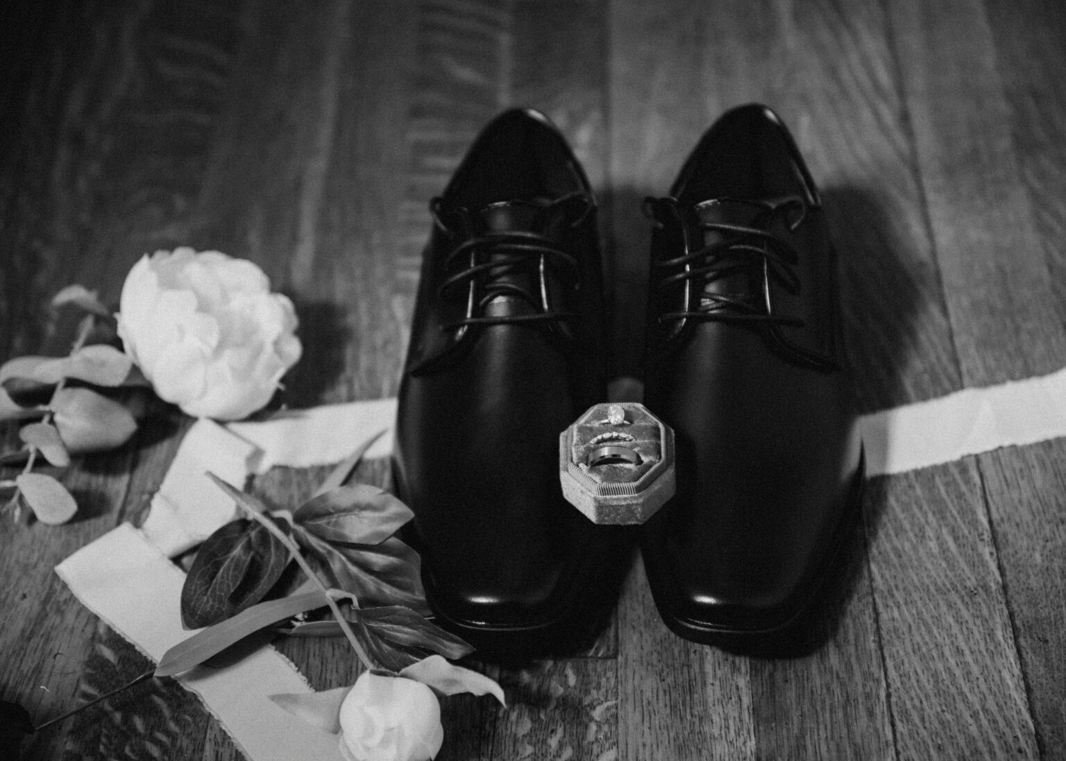 Orlando Engagement session, Elopement and Professional local wedding photographer photography weddings photographers near me winter park maitland altamonte springs winter garden winter springs bella cosa lake wales wedding venue photo packages
