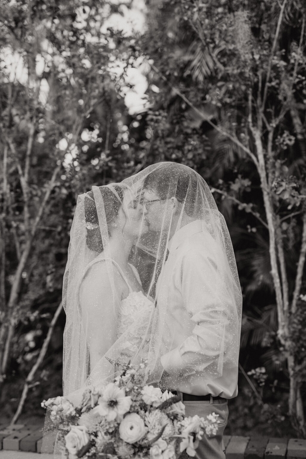 Central Florida Downtown Orlando Destination Elopement, Wedding Vendor Vendors, Engagement Photographer Photographers, Elopement and Wedding Venue Weddings Portrait Engagement Casa Feliz Wedding Venue Winter Park Florida Photography Packages The Capen House Wedding Venue