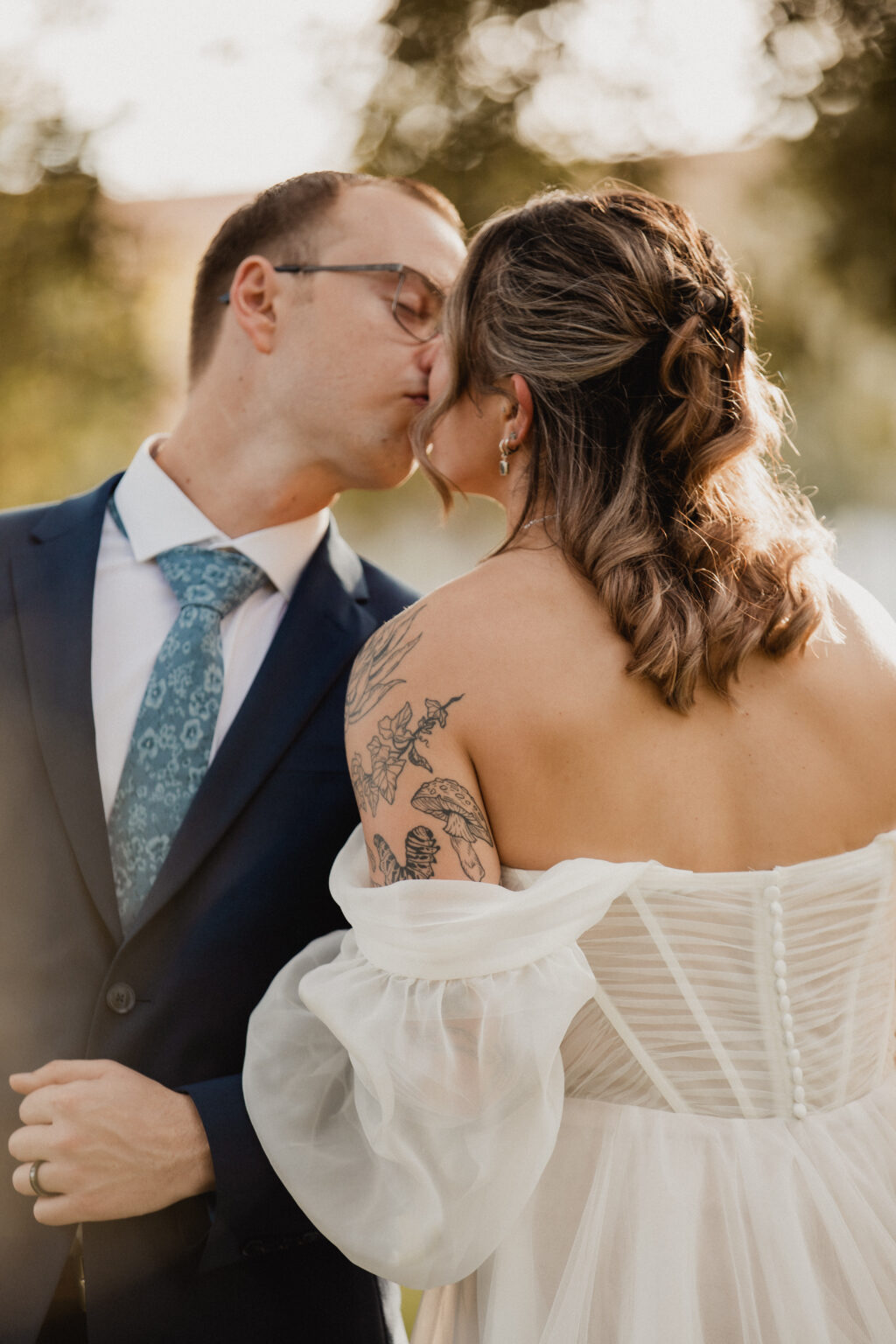 Central Florida Downtown Orlando Destination Elopement, Wedding Vendor Vendors, Engagement Photographer Photographers, Elopement and Wedding Venue Weddings Portrait Engagement Sterling Event Venue Center Wedding Venue Minneola Florida Photography Packages