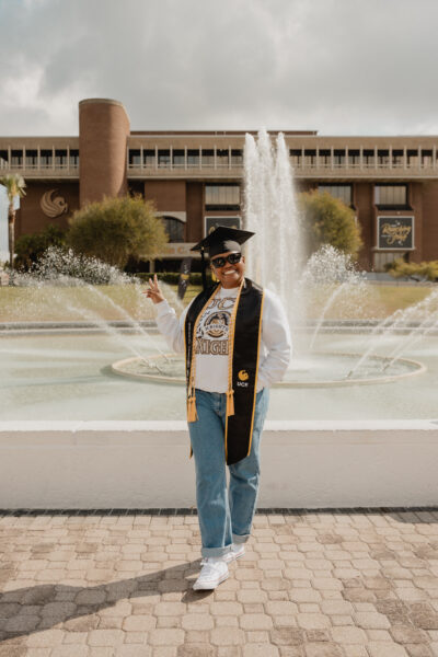 ucf orlando florida university of central florida graduation photographer local packages photographers