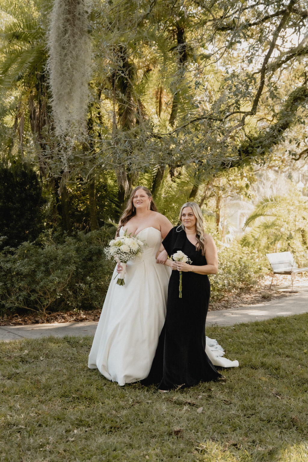 Harry P Leu Gardens Orlando Central Florida Destination Elopement, Wedding Photographer and Vendor Vendors, Engagement Photographer Photographers, Elopement Weddings Winter Park Engagement Florida wedding packages Shaya Oliver Photography