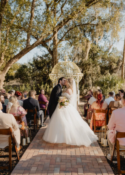 lakeview gardens umatilla florida Orlando Central Florida Destination Elopement, Wedding Photographer and Vendor Vendors, Engagement Photographer Photographers, Elopement Weddings Winter Park Engagement Florida wedding packages Shaya Oliver Photography